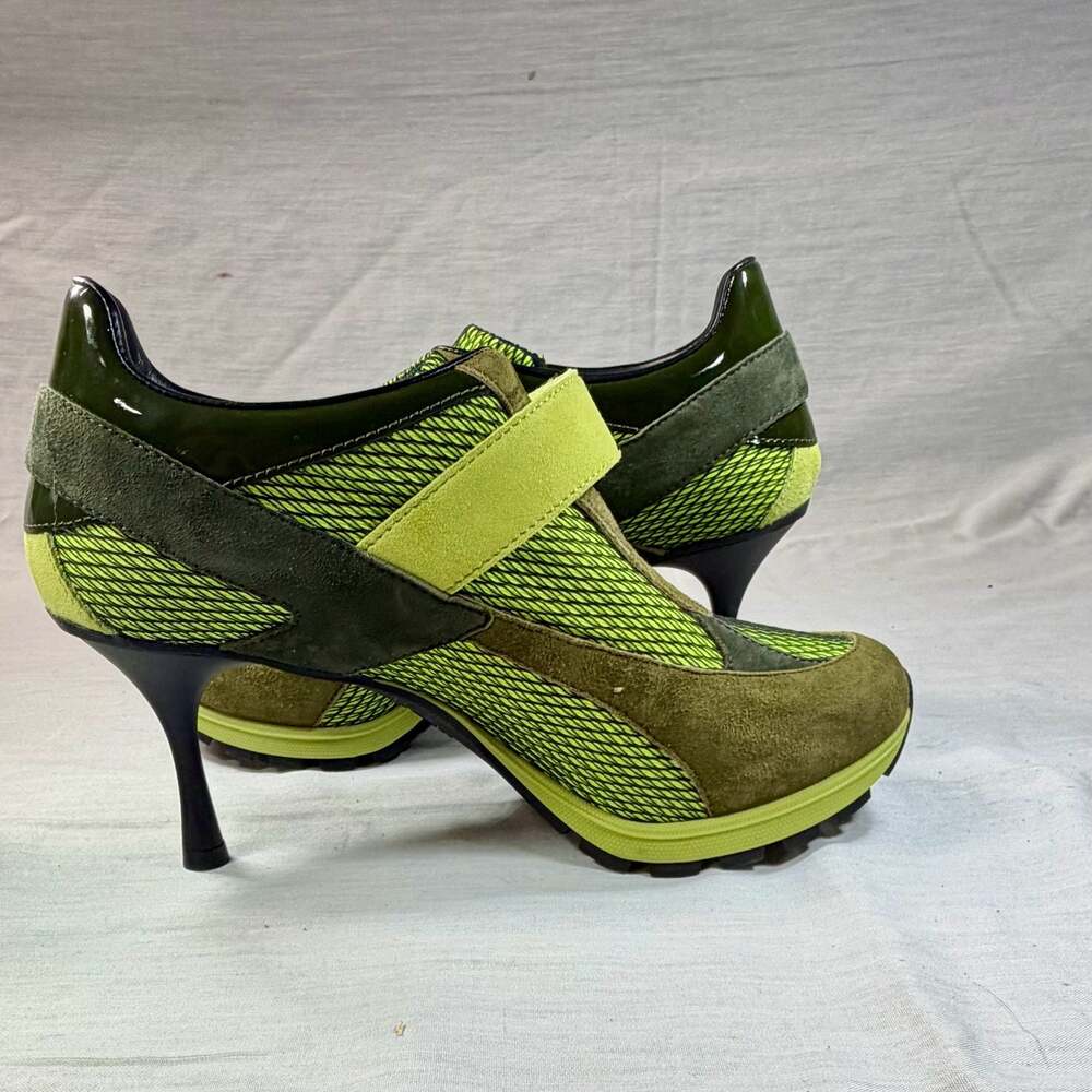 Sneex The Tepper Sneaker Heels in Green Suede and Mesh - Picture 9 of 11